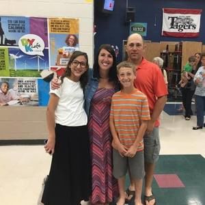 Meet your Posher, Tom